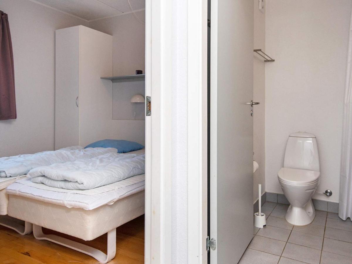 Beautiful Holiday Home In Ha¸Jer With Terrace Emmerlev Bagian luar foto