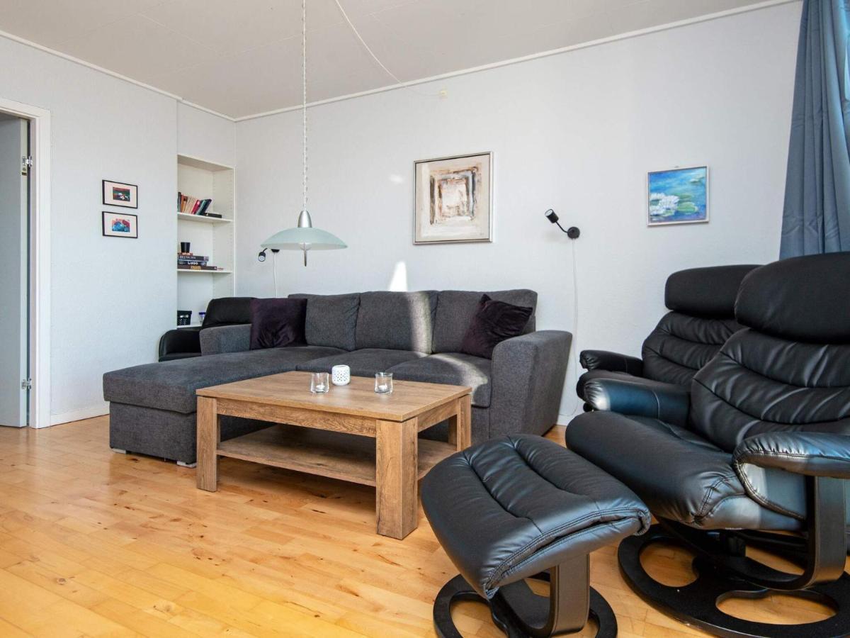 Beautiful Holiday Home In Ha¸Jer With Terrace Emmerlev Bagian luar foto